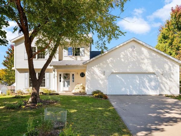 400 St Andrews Court, Waunakee, WI 53597