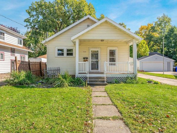 1561 W PROSPECT AVENUE, Appleton, WI 54914
