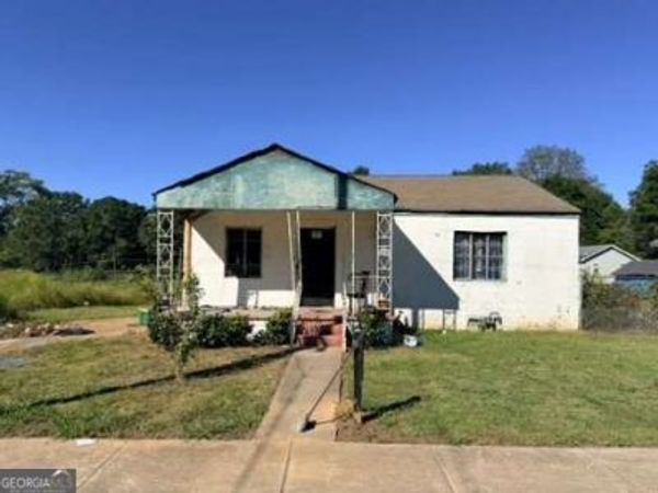 616 Paines Avenue NW, Atlanta, GA 30318