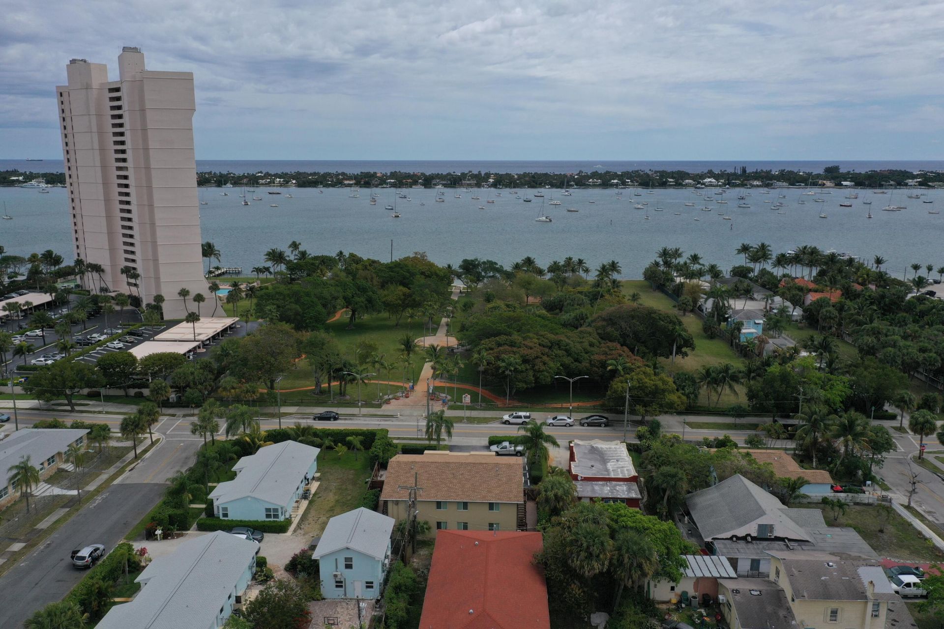 5015 N Flagler Drive, West Palm Beach, FL 33407 Photo