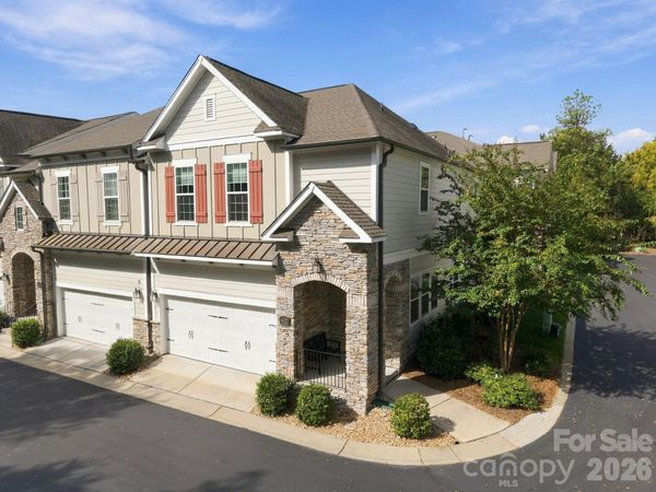 9002 Boling Green Drive, Charlotte, NC 28277