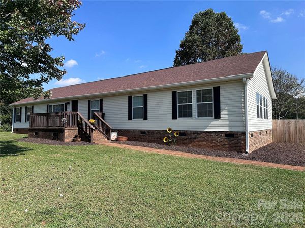 131 Glenwood Road, Mocksville, NC 27028