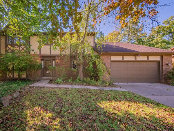 1205 Wynnstone Drive, Ann Arbor, MI 48105