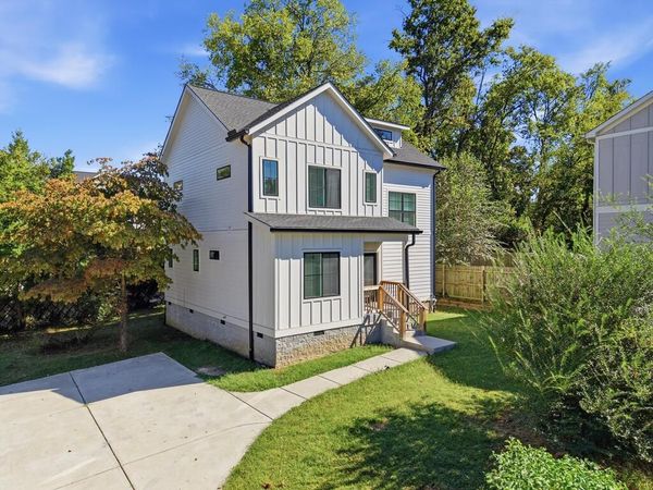 1509B Corder Dr, Nashville, TN