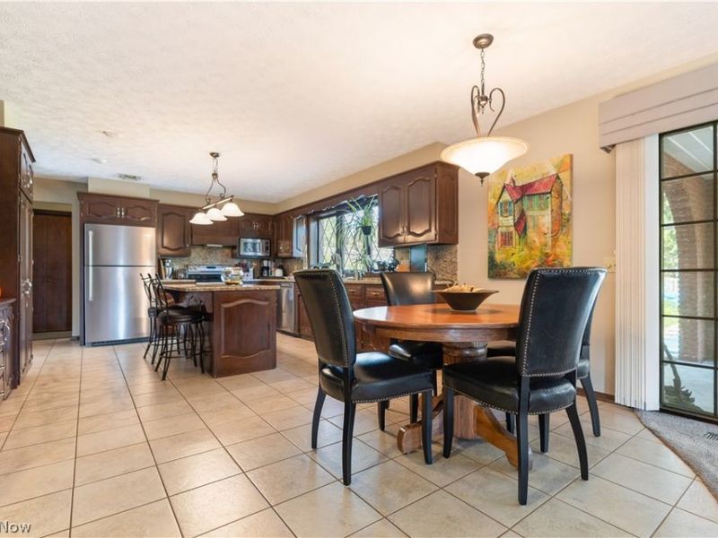 211 22nd Street NW, Canton, OH 44709 Photo 5