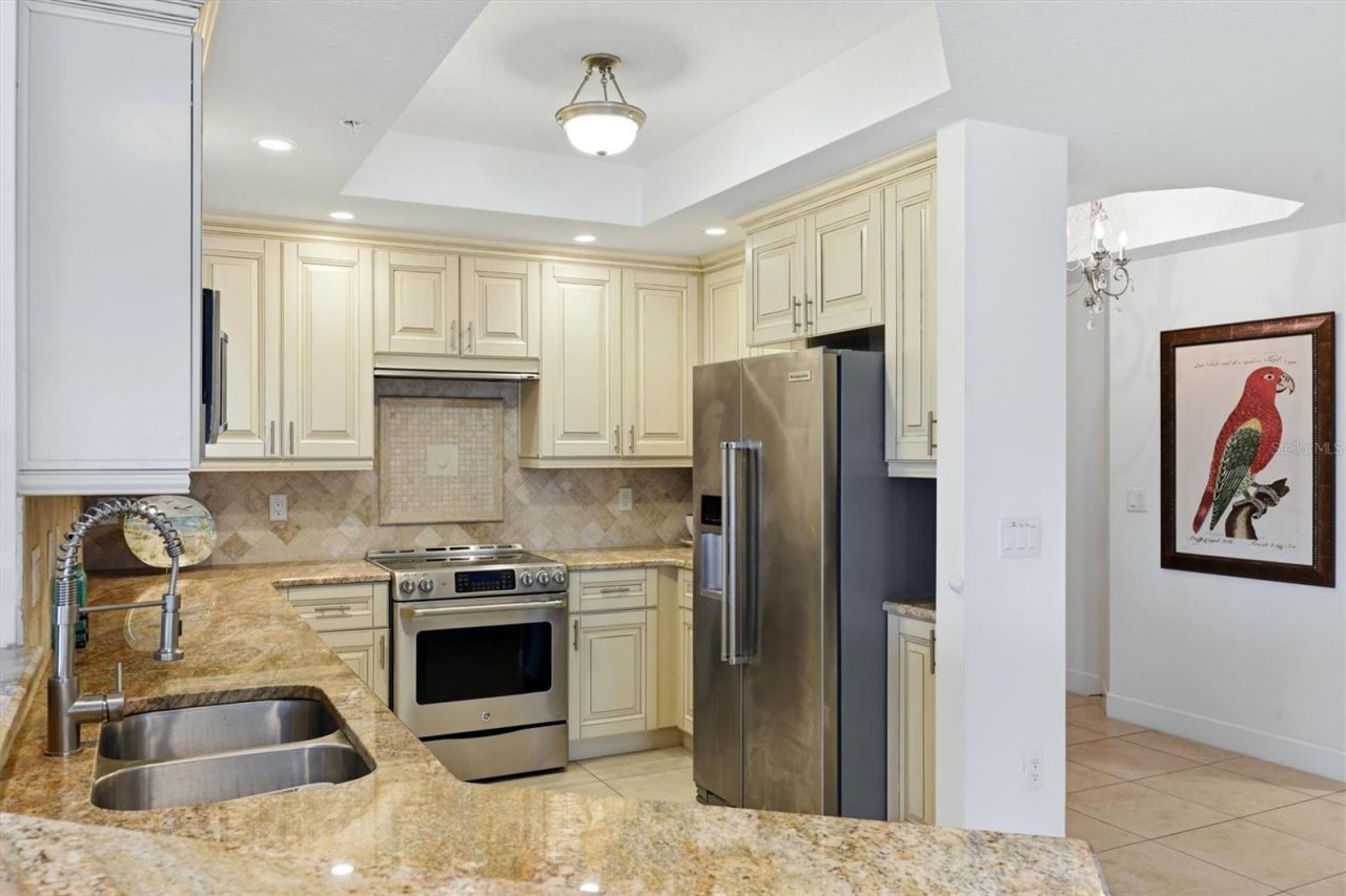 7820 34th Avenue W, Unit 201, Bradenton, FL 34209 Photo