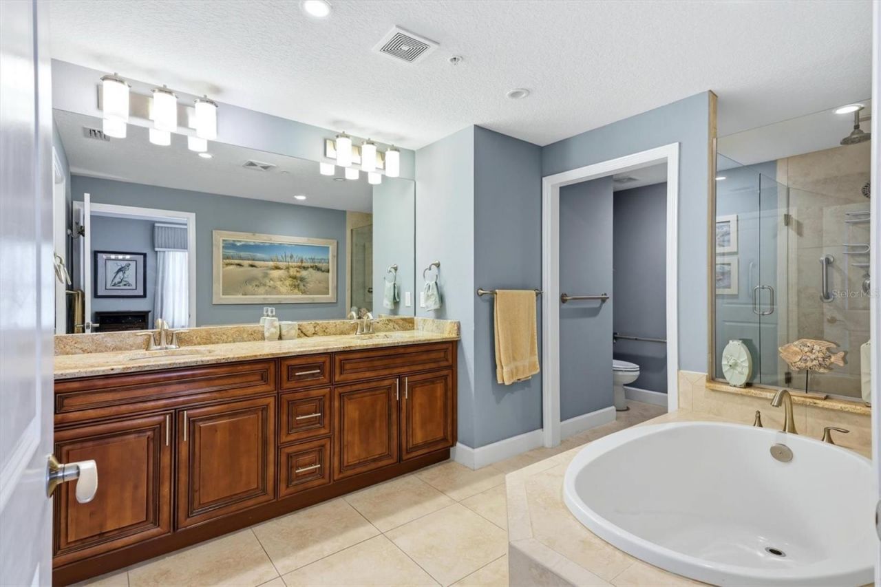 7820 34th Avenue W, Unit 201, Bradenton, FL 34209 Photo