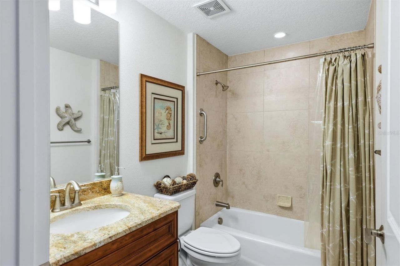 7820 34th Avenue W, Unit 201, Bradenton, FL 34209 Photo
