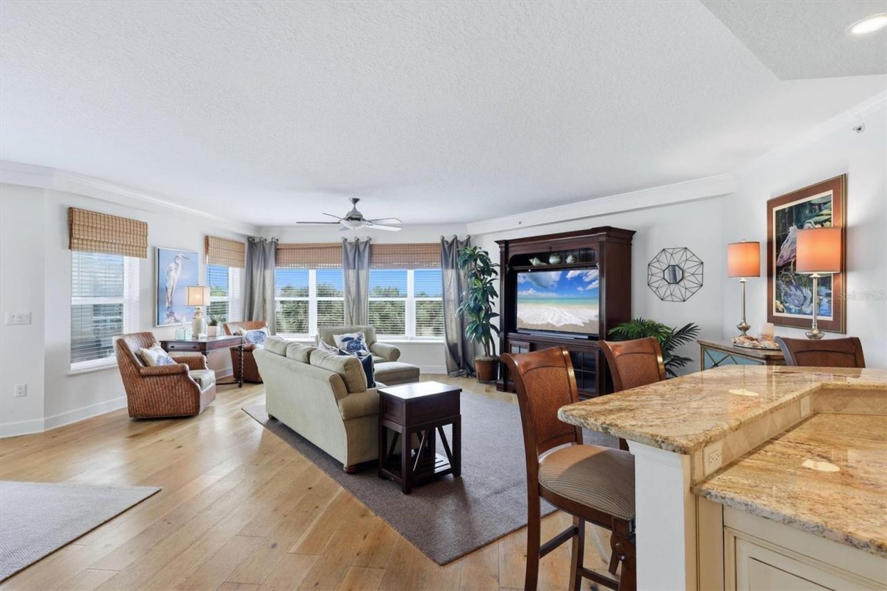7820 34th Avenue W, Unit 201, Bradenton, FL 34209 Photo