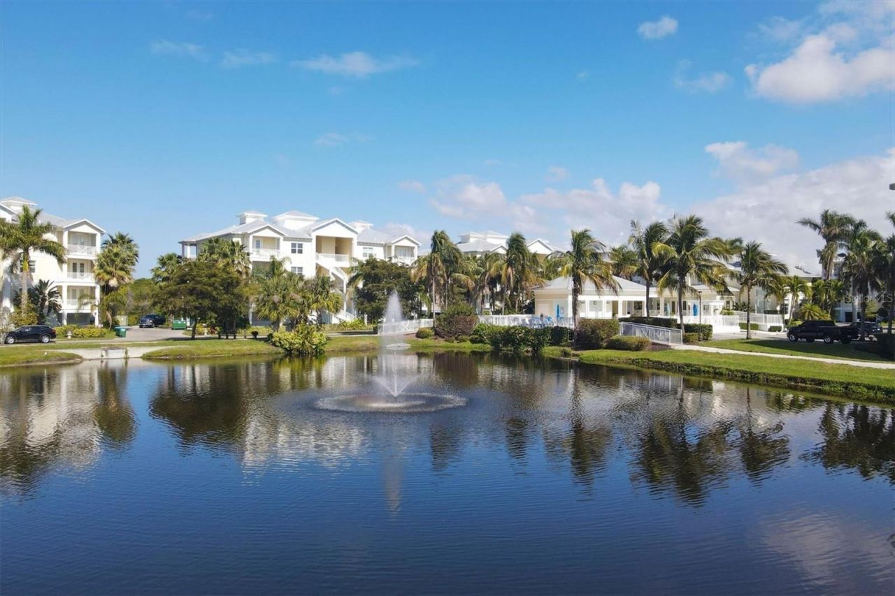 7820 34th Avenue W, Unit 201, Bradenton, FL 34209 Photo