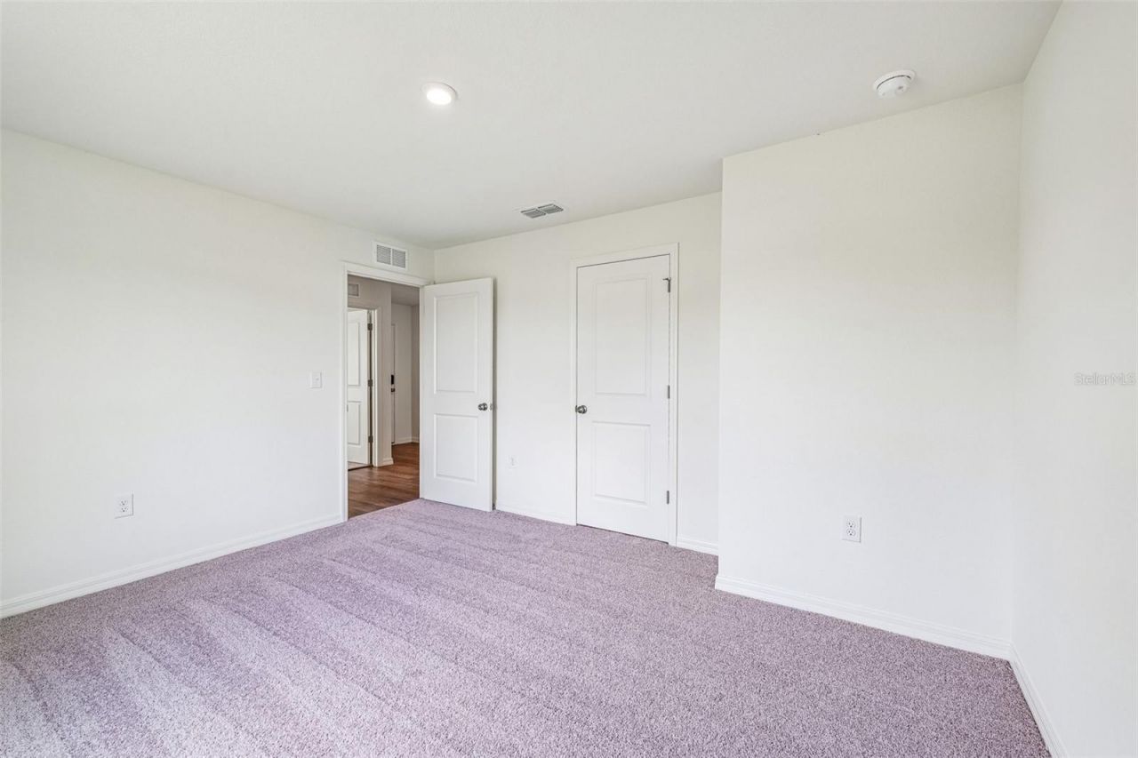 8235 97th Court , Vero Beach, FL 32967 Photo