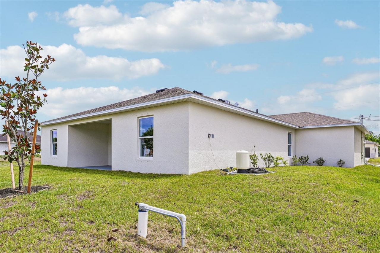 8235 97th Court , Vero Beach, FL 32967 Photo