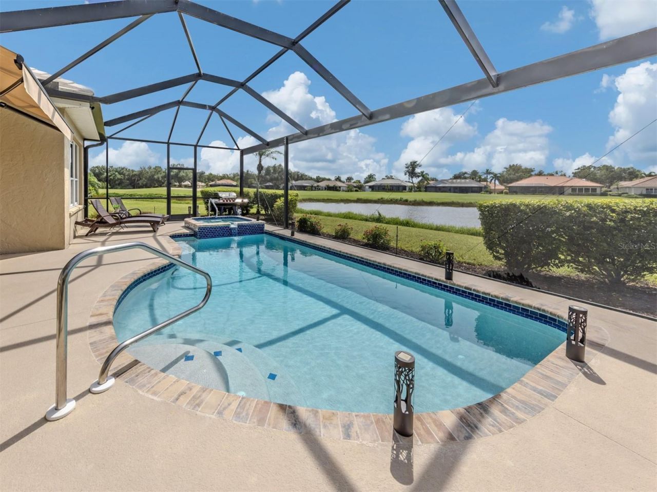 565 Fallbrook Drive , Venice, FL 34292 Photo