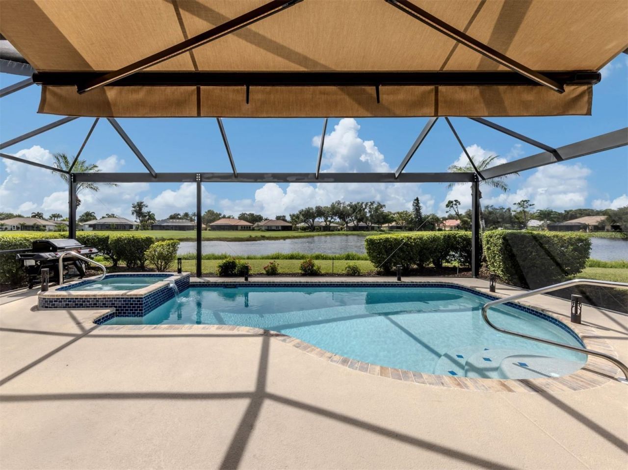 565 Fallbrook Drive , Venice, FL 34292 Photo
