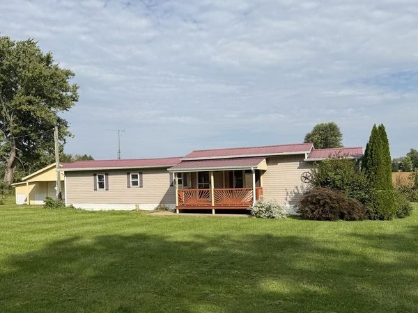 7239 Lexington Steam Corners, Lexington, OH 44904