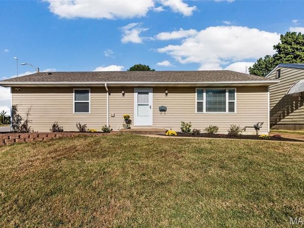 6541 Clifton Hills Drive , St Louis, MO 63139