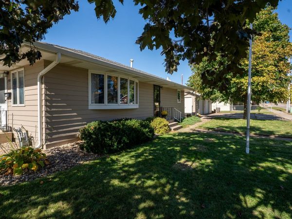 1919 5th Avenue SE, Austin, MN 55912