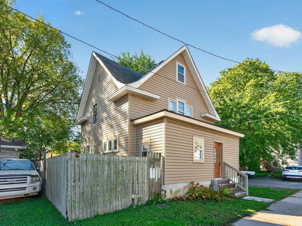115 E 35th Street, Minneapolis, MN 55408