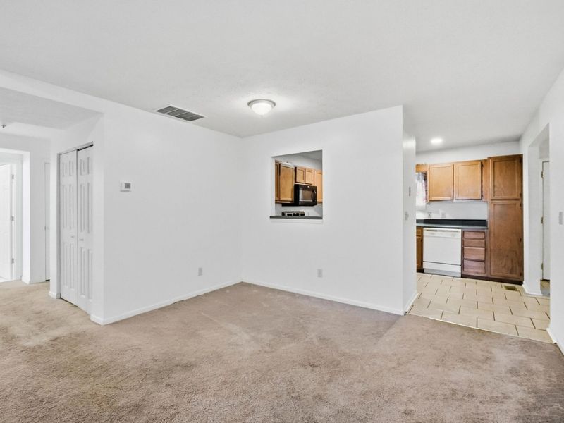 1514 E Ridgeview Circle, Springfield, OH 45504 Photo 13