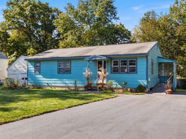 8A Wentworth Street, Exeter, NH 03833
