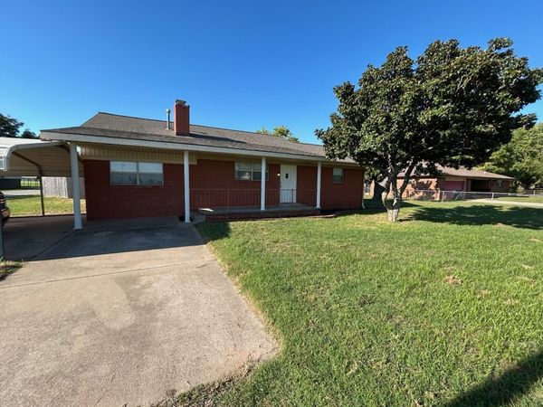 800 N Terrace Drive , Bixby, OK 74008