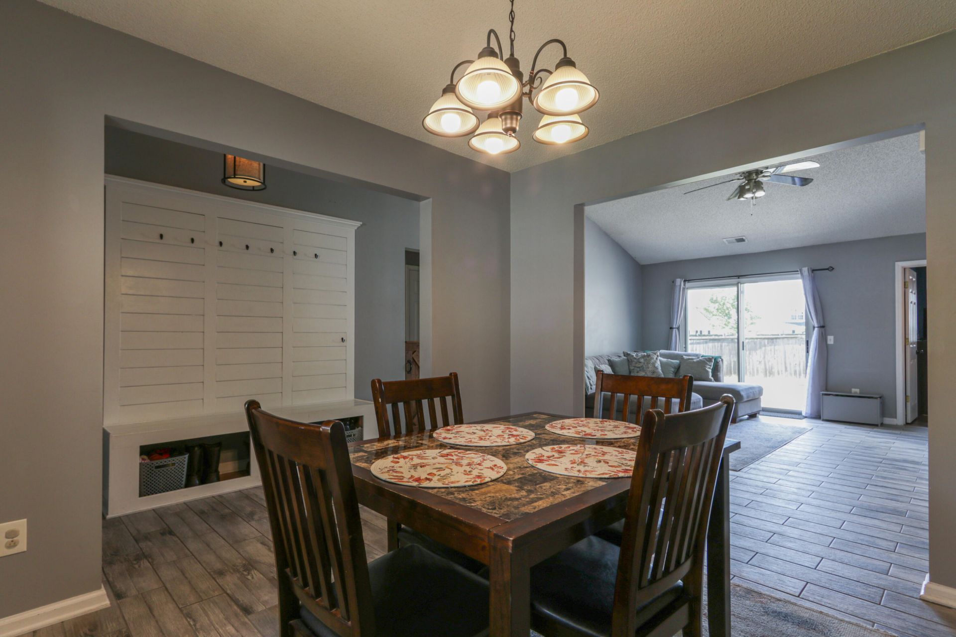 213 Dovetail Circle Photo 8