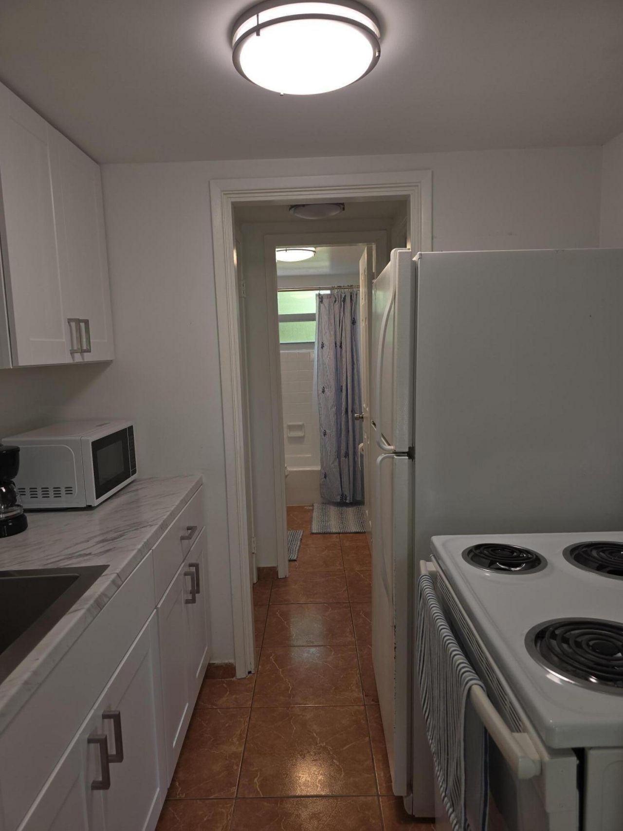 911 N Federal Highway, Unit 101, Lake Worth Beach, FL 33460 Photo