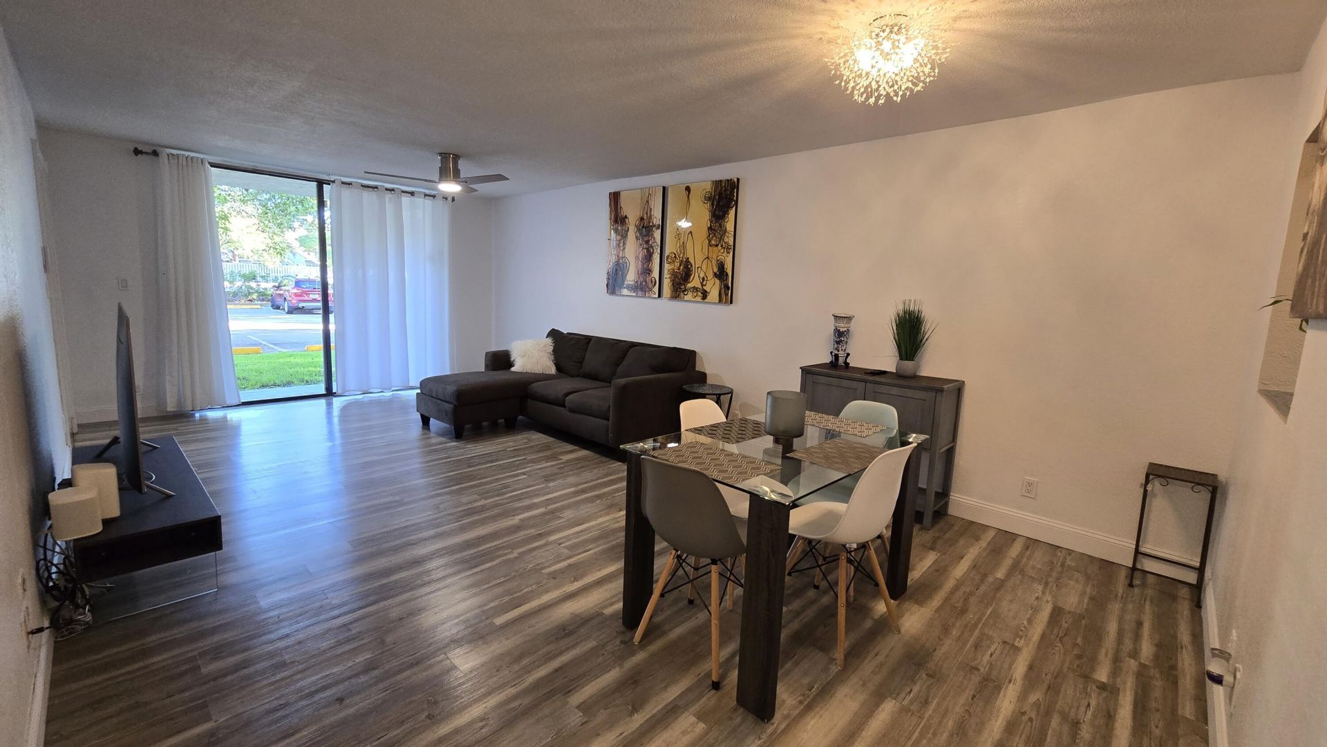 6190 Woodlands Boulevard, Unit 107, Tamarac, FL 33319 Photo