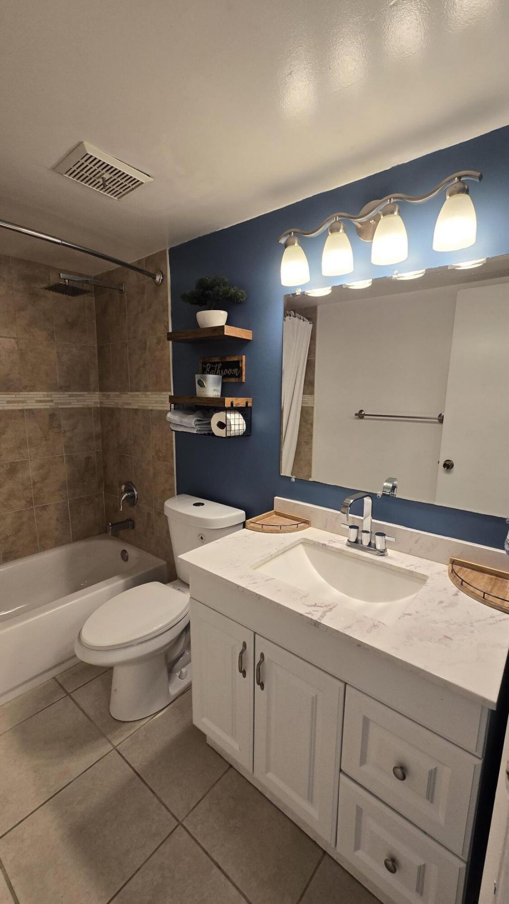 6190 Woodlands Boulevard, Unit 107, Tamarac, FL 33319 Photo