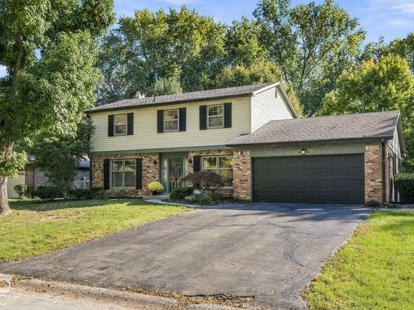 503 Sudbury Court , Indianapolis, IN 46234