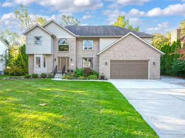 1165 Joanwood Drive, Marysville, Mi 48040
