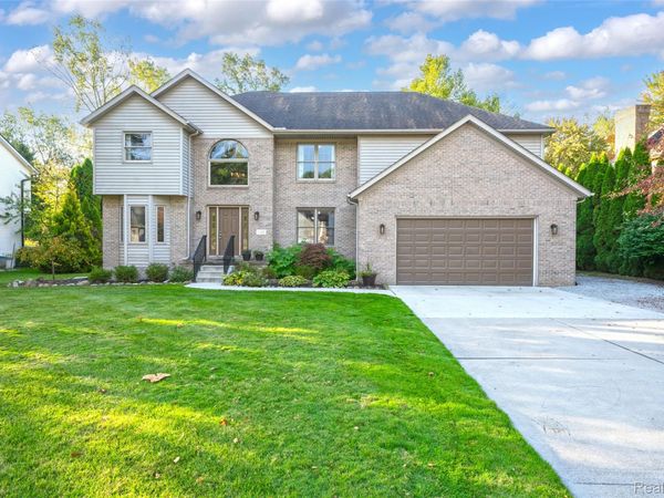 1165 Joanwood Drive, Marysville, Mi 48040