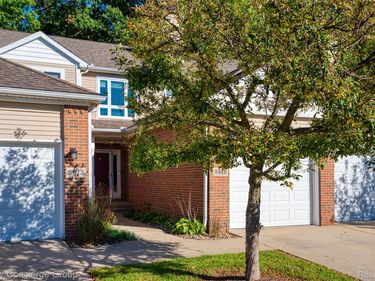 5575 Woodruff Shore Drive , Brighton Township, Mi 48116