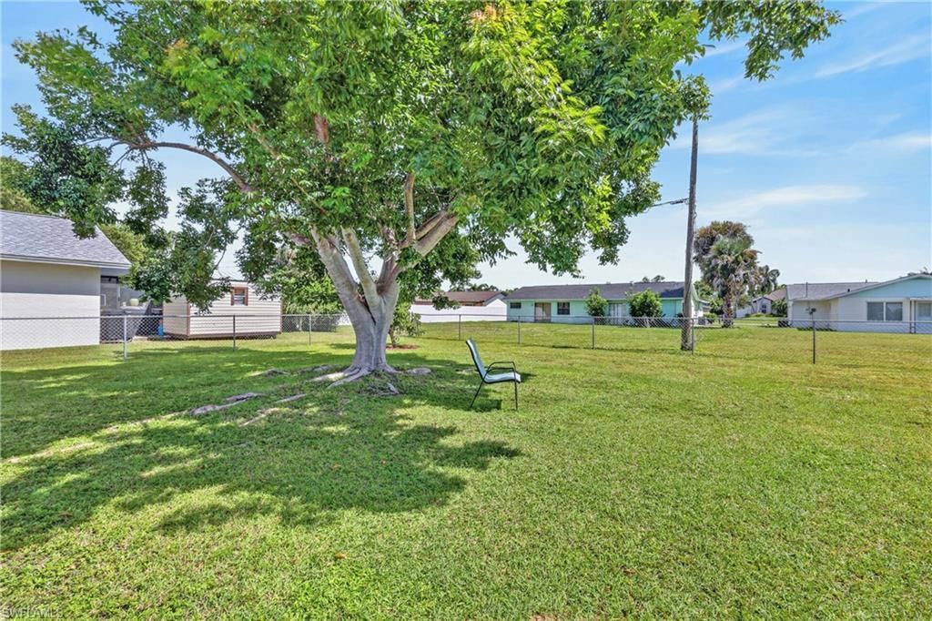 4015 SE 1st Pl , Cape Coral, FL 33904 Photo