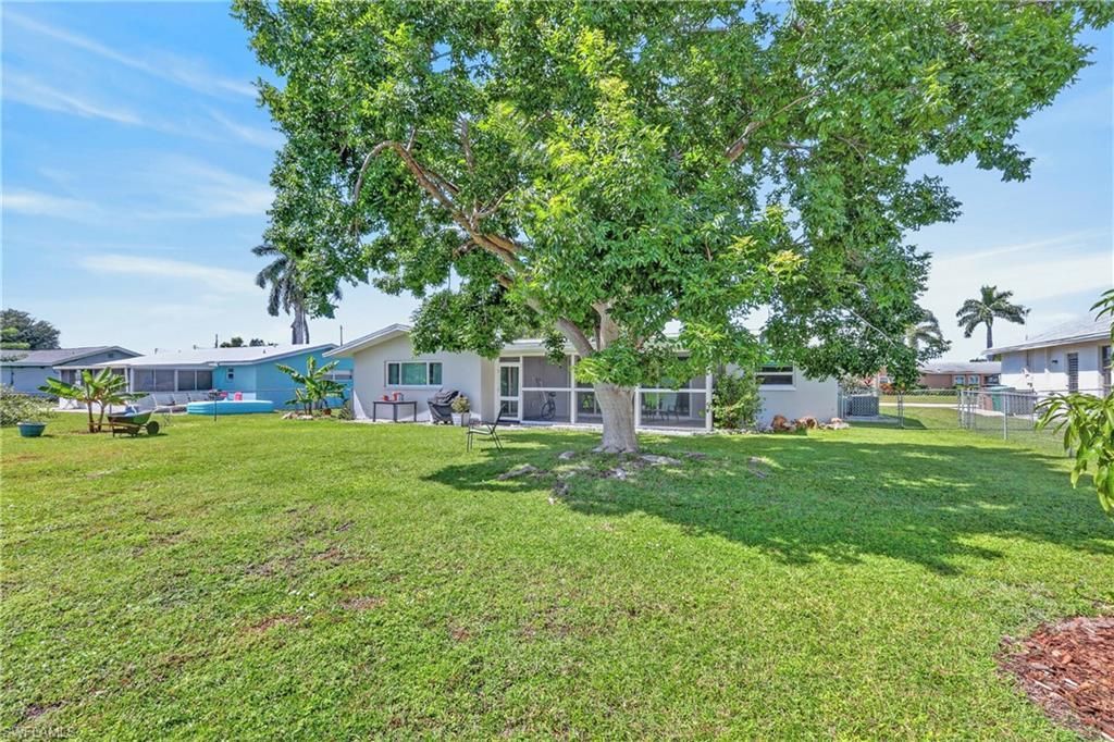 4015 SE 1st Pl, Cape Coral, FL 33904 Photo
