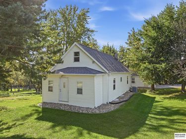 4535 T Street, Omaha, NE 68117
