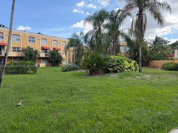 18111 NW 68th Ave , Unit F210, Hialeah, FL 33015