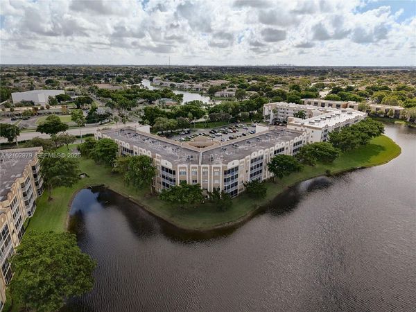 7623 Southampton Ter , Unit 206, Tamarac, FL 33321