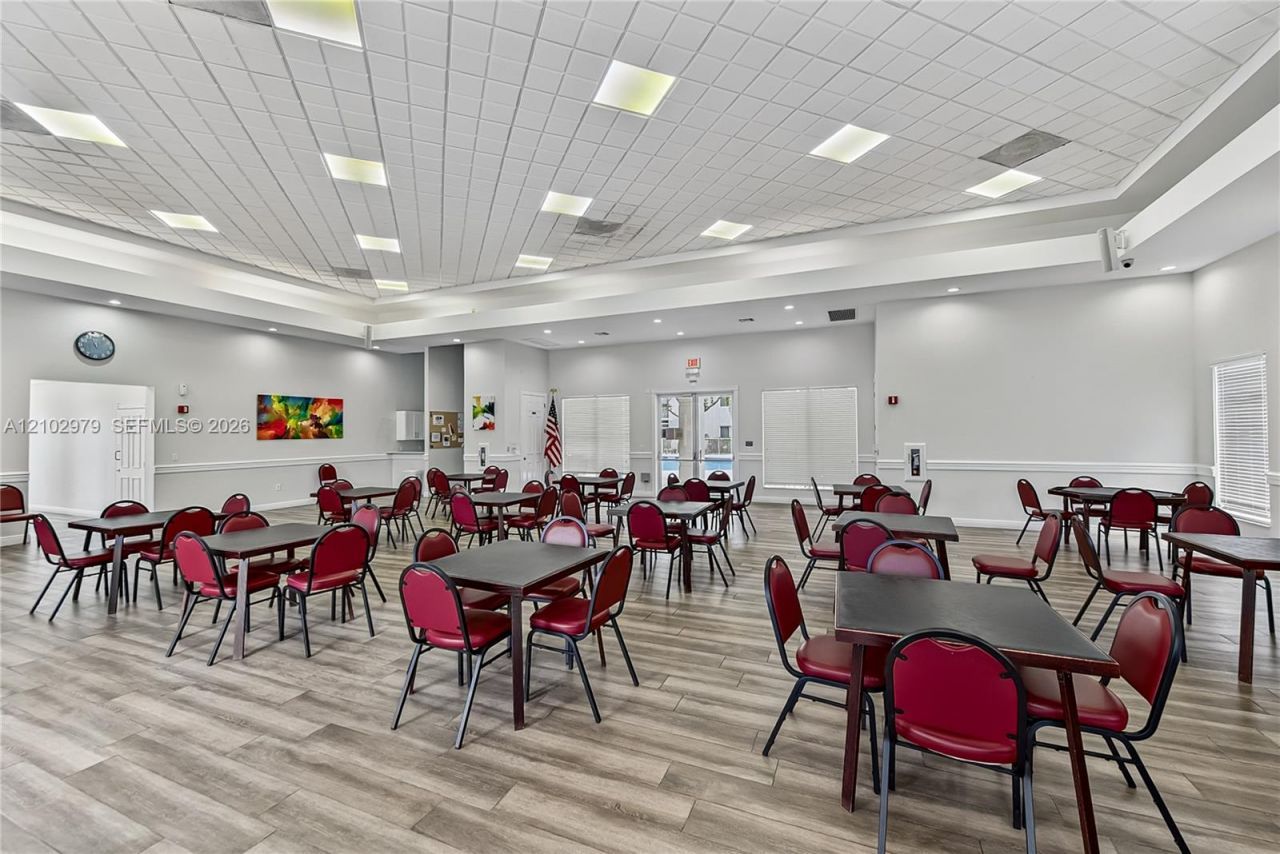 7623 Southampton Ter , Unit 206, Tamarac, FL 33321 Photo