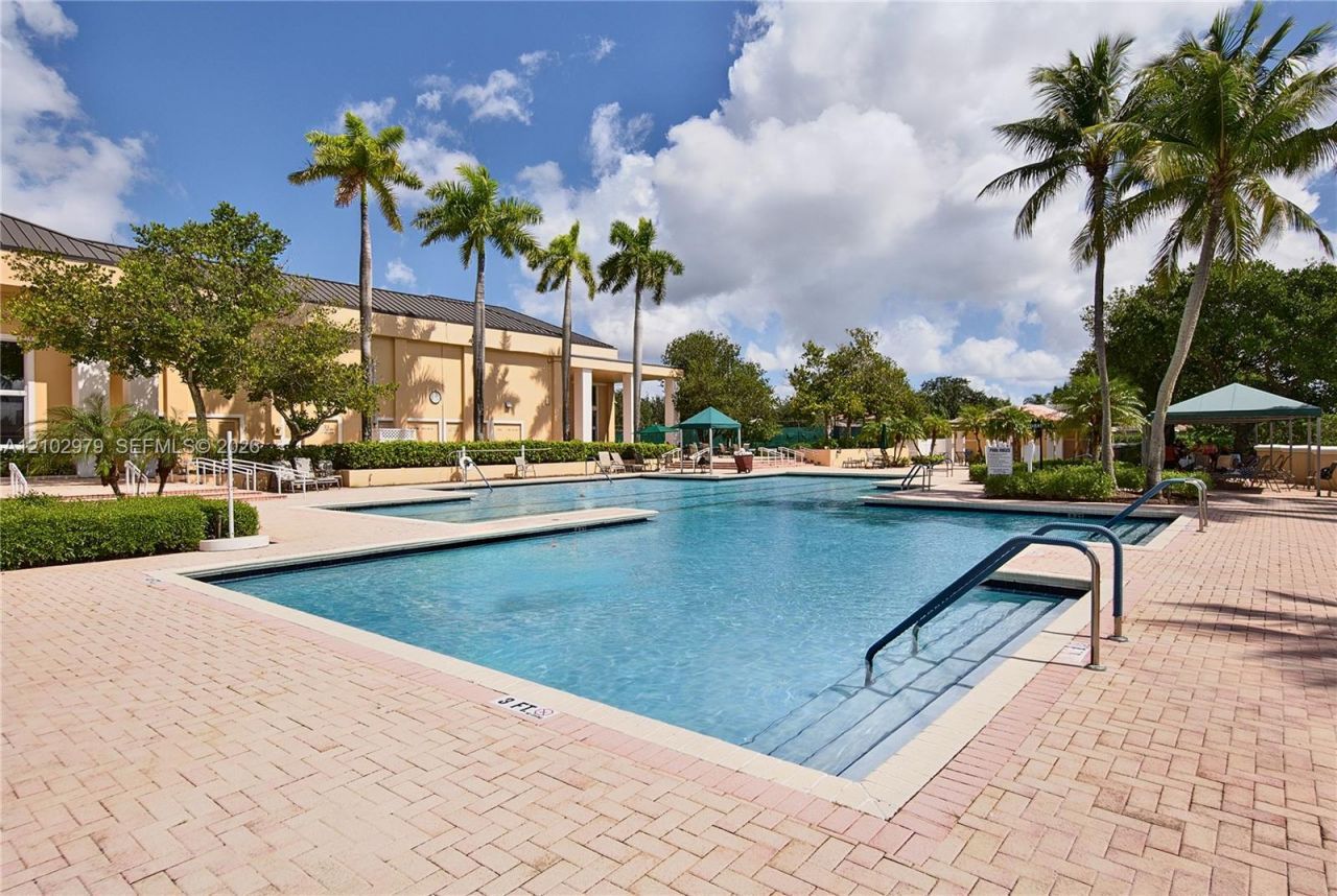 7623 Southampton Ter , Unit 206, Tamarac, FL 33321 Photo