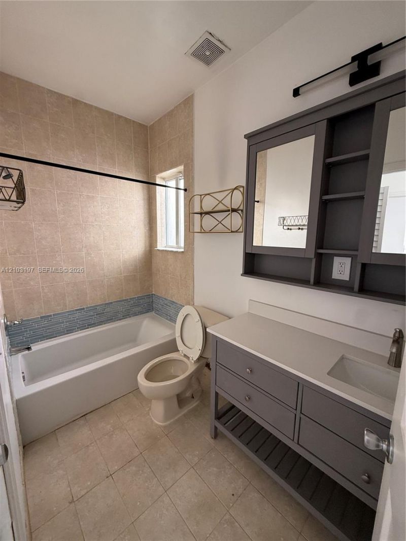 2514 NE 41 , Homestead, FL 33033 Photo