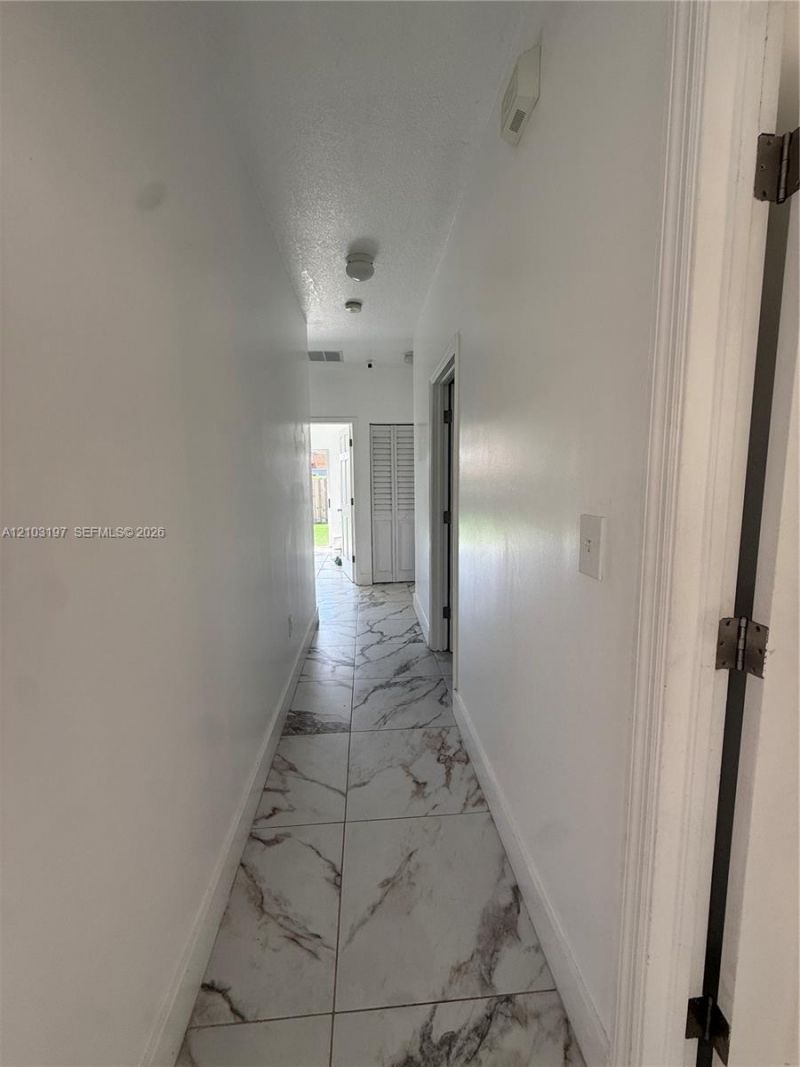 2514 NE 41 , Homestead, FL 33033 Photo