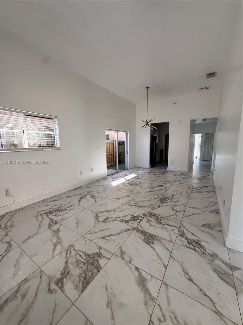 2514 NE 41 , Homestead, FL 33033 Photo