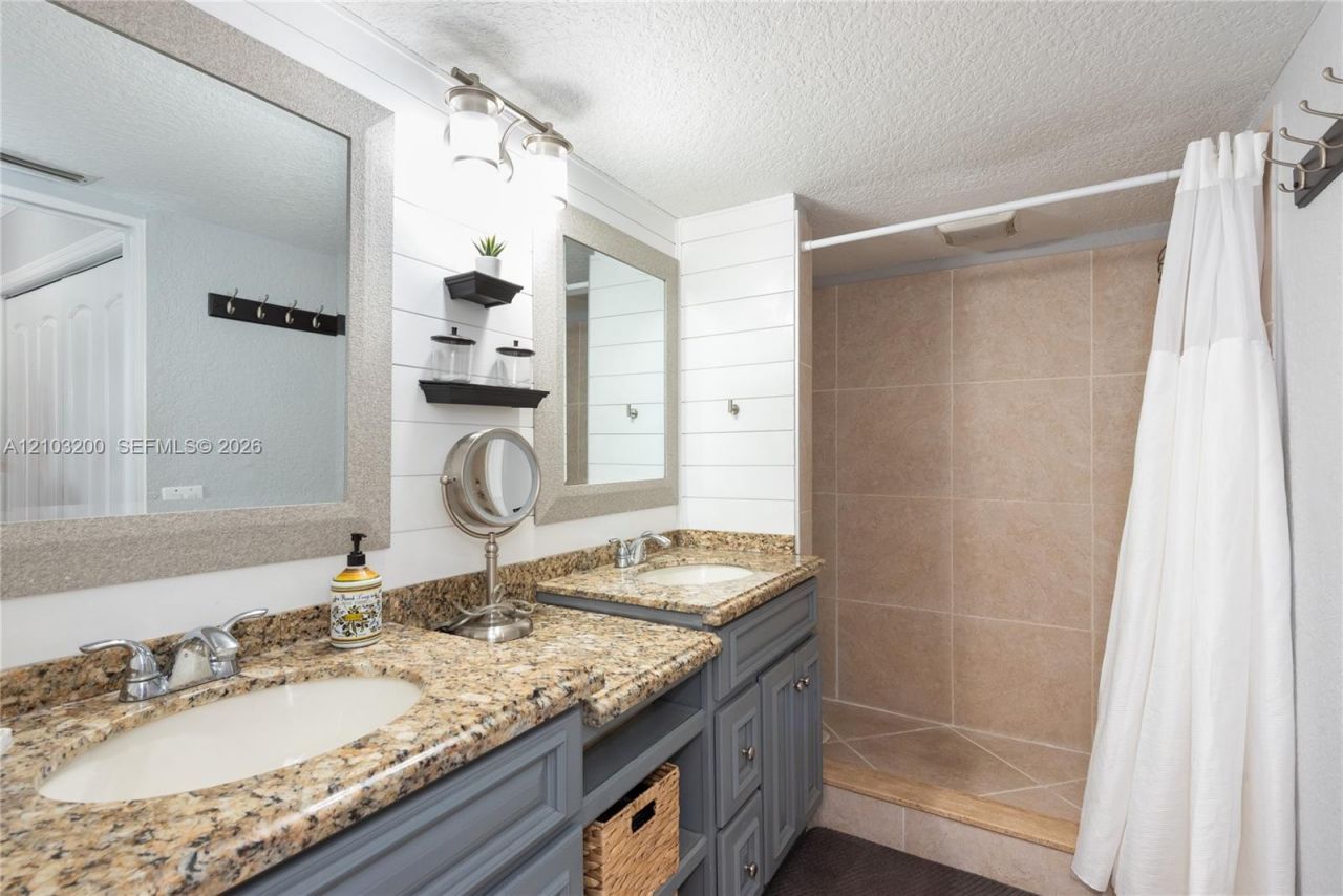 835 SW 118th Ter , Unit 835, Davie, FL 33325 Photo