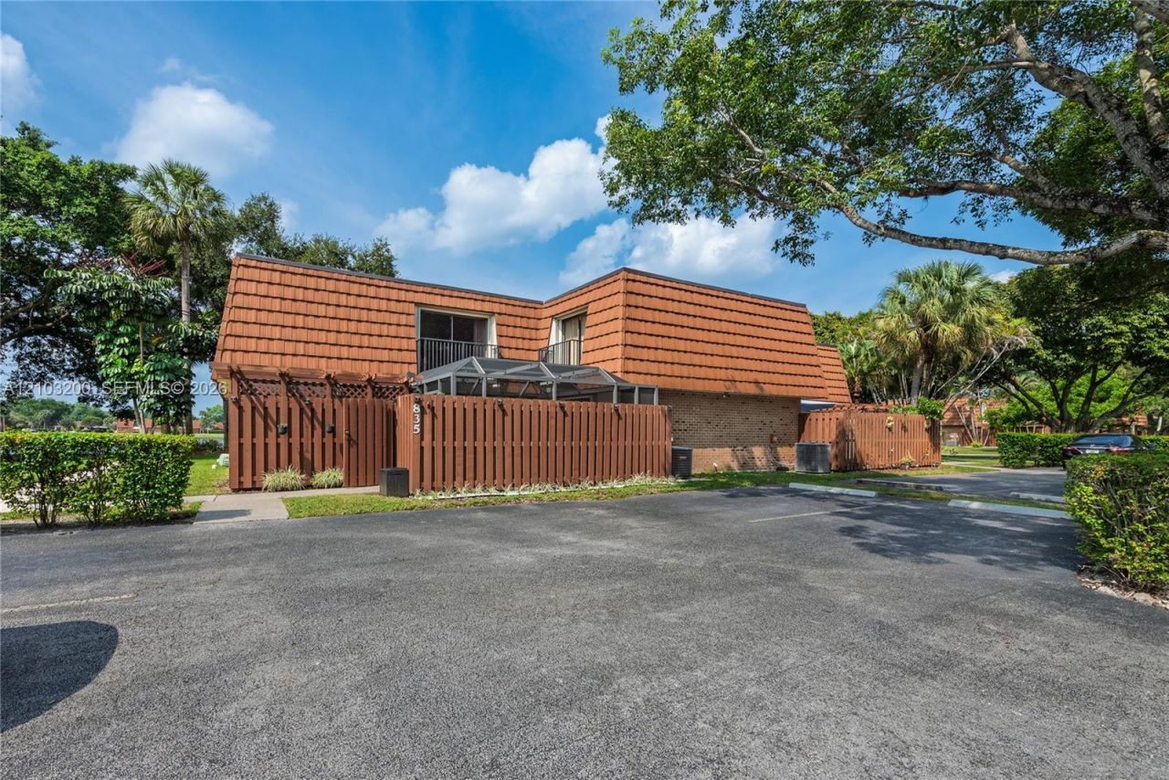 835 SW 118th Ter , Unit 835, Davie, FL 33325 Photo