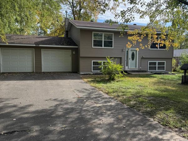 509 13th Street SW, Little Falls, MN 56345