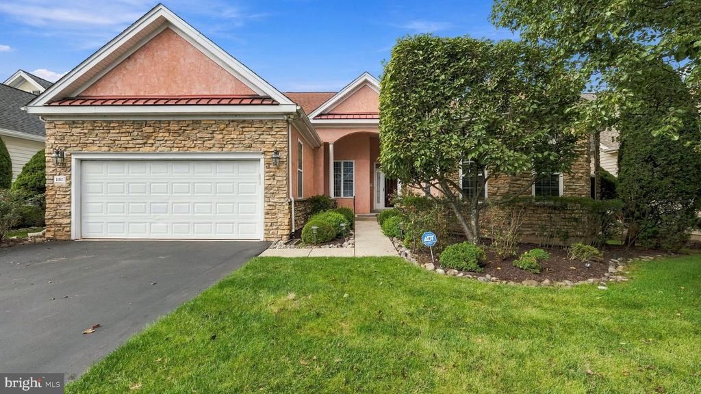 1162 N MAXWELL MNR MANOR, WARWICK, PA 18974