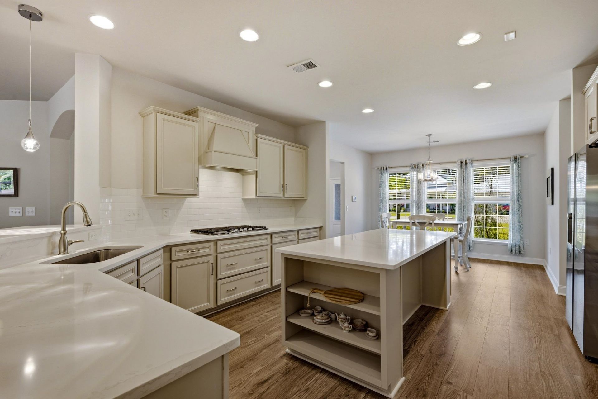 650 Mccown Dr. Photo 13