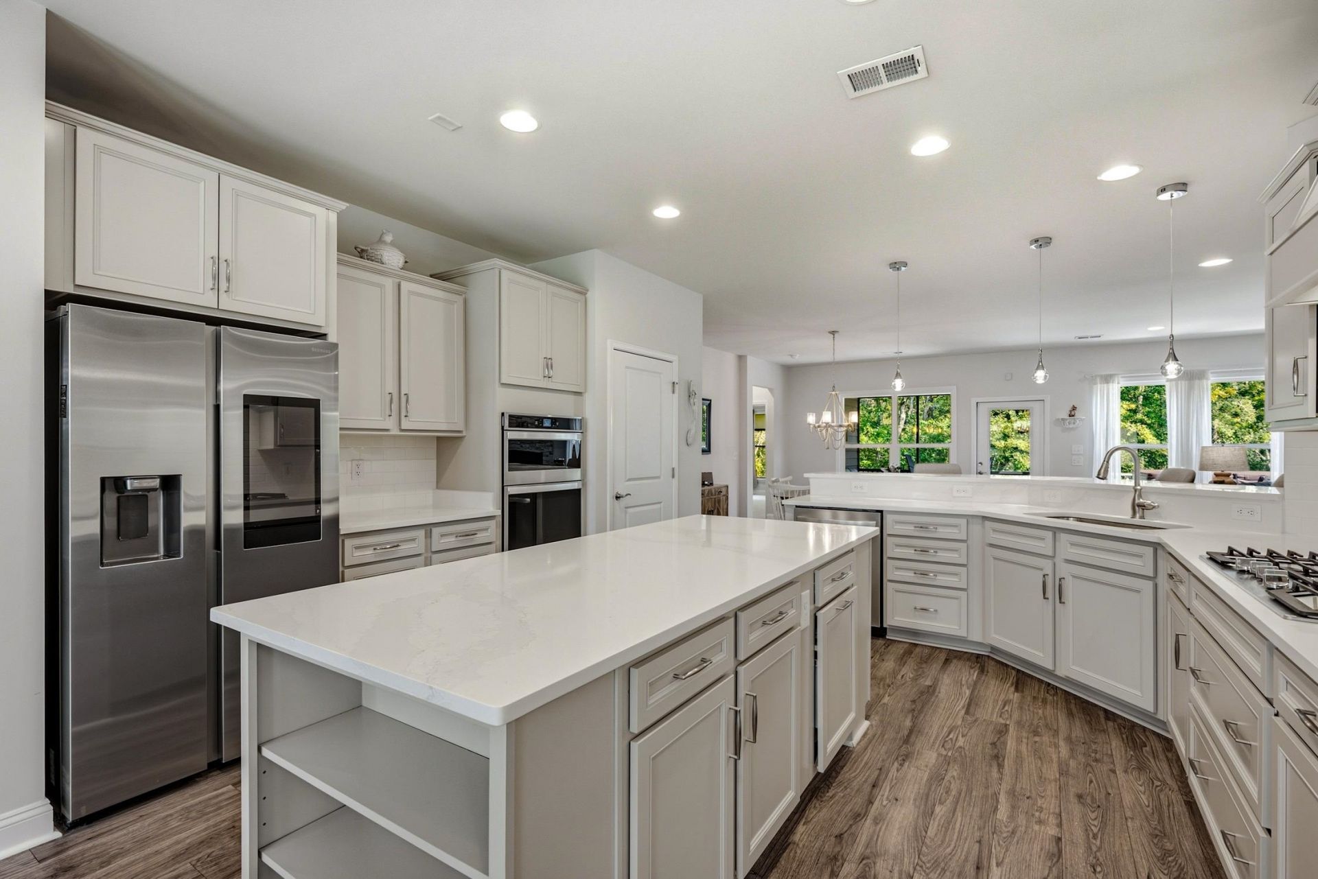 650 Mccown Dr. Photo 16