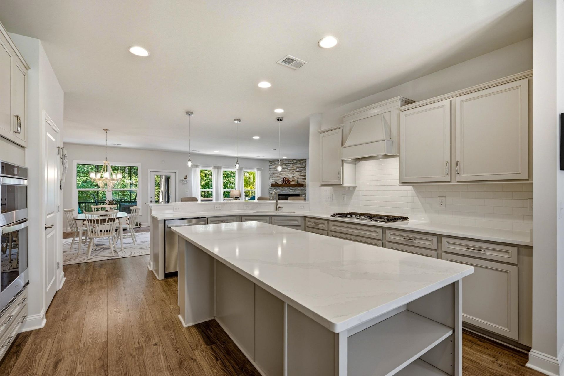 650 Mccown Dr. Photo 18